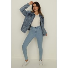 Select Moda Kadın Mavi Oversize Denim Ceket %100 Pamuklu Rahat ve Şık Tasarım