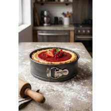 Cooker 20 cm Kelepçeli Kek Kalıbı CKR3562