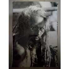 Plakperest Phalrıbaba Adlı Bir Hindu’nun Siyah Beyaz Orjinal Fotoğrafı Yakın Çekim (Camera Press Londra Damgası Var Arkasında)