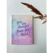 Mikasso Atakids Lizy Karton Kapak Renkli Sayfalı Çizgili Defter – 128 Sayfa / 21X15 cm Karton Düz Renkli Ort