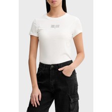 Tommy Jeans Logolu Pamuklu Bisiklet Yaka T Shirt Bayan T Shirt DW0DW21841 Ybl