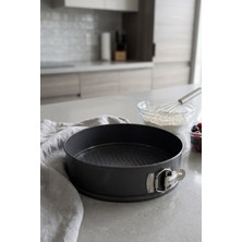 Cooker 26 cm Kelepçeli Kek Kalıbı CKR3563
