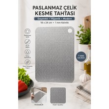 SHG HOME Paslanmaz Çelik Kesme Tahtası Yüzey Işlemeli 1mm Kalınlık, 18X24 cm Yıkanabilir, Gıda Temasına Uygun