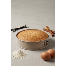 Cooker 28 cm Kelepçeli Kek Kalıbı CKR3565