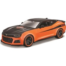 Esranın Dünyası 1:24 H-D Custom - 2017 Chevrolet Camaro Zl1,black/orange