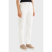 Calvin Klein Kadın / Kız Beyaz Calvin Klein Mom Jean Chalk Whıte, Asn, Sh, 25 Beyaz Kadın Kot Pantolon