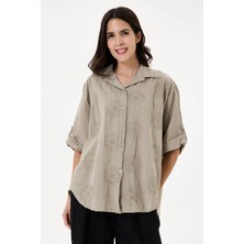 Della Moor Kadın Italyan Çiçek Nakışlı Fistolu Oversize Poplin Gömlek 40 - 46 Beden