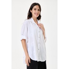 Della Moor Kadın Italyan Çiçek Nakışlı Fistolu Oversize Poplin Gömlek 40 - 46 Beden