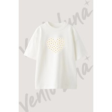 Daisy Heart Tasarım Baskılı Unisex Oversize Kalıp Beyaz Tshirt
