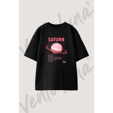 Saturn Tasarım Baskılı Unisex Oversize Kalıp Siyah Tshirt