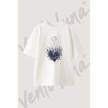 Alevli Kalp Gul Tasarım Baskılı Unisex Oversize Kalıp Beyaz Tshirt