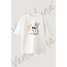 Rabbit Sunglasses_2 Tasarım Baskılı Unisex Oversize Kalıp Beyaz Tshirt