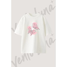 Pembe Kelebek Tasarım Baskılı Unisex Oversize Kalıp Beyaz Tshirt