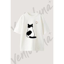 Cat Butterfly_2 Tasarım Baskılı Unisex Oversize Kalıp Beyaz Tshirt