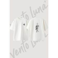 Stylized Phoenix Tasarım Sırt Baskılı Pamuk Beyaz Oversize T-Shirt