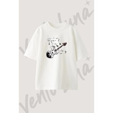 Rock N Roll Gitar Tasarım Baskılı Unisex Oversize Kalıp Beyaz Tshirt