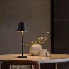 Get Store Siyah Şarjlı Masa Lambası, Dimmerli ve 3 Renk Işıklı