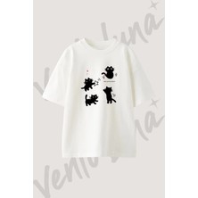 Black Cat_6 Tasarım Baskılı Unisex Oversize Kalıp Beyaz Tshirt