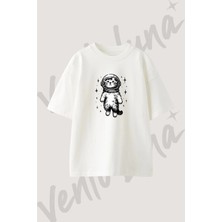 Astronaut Cat Tasarım Baskılı Unisex Oversize Kalıp Beyaz Tshirt