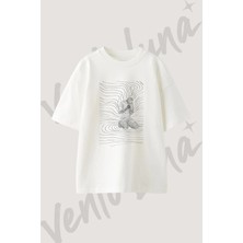 Contour Prayer Tasarım Baskılı Unisex Oversize Kalıp Beyaz Tshirt