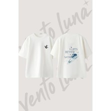 Planet Saturn Tasarım Sırt Baskılı Pamuk Beyaz Oversize T-Shirt