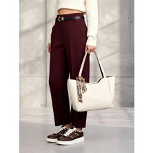 Sargınlar Kadın Fularlı Beyaz Renk Fermuarlı Mıknatıs Kapamalı Shopper El ve Omuz Çantası