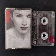 Plakperest Annie Lennox ‎– Medusa  –    1995 Türkiye Basım  Kaset