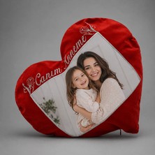 Kırmızı Kalp Şekilli Baskılı Yastık