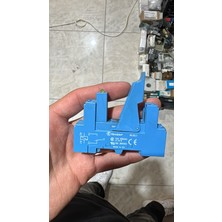 Finder 95.83.1 Röle Soketi 5 Pin Dın Ray Panel Tipi Röle Tabanı