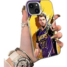 HONTINGA iPhone 15 Plus ile Uyumlu Kılıf Silikon Kenar Sert Arka Kamera Koruyucu Basitlik Anti Düşme Kamera Korumalı Dončiç Desen Couple Telefon Kılıfı Kadın ve Erkek Için Uygundur K1-1543