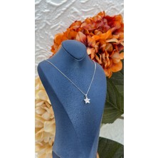 Livora Jewelry 925 Ayar Gümüş Zirkon Taşlı Minimal Yıldız Kadın Kolye