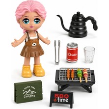 Piknik Oyuncak Koleksiyon Figürü - Little Corner Bbq Zamanı Kız Figürü