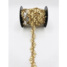 Hobi Dünyası Evim Taşlı Çiçek Desenli Ütüyle Yapışan Aplik Şerit 50 cm Abiye Gece Elbisesi Peçete Kenarı Aksesuar Gelinlik Nişanlık Malzemesi -Gold