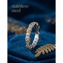Stainless Steel Gümüş Renk Zirkon Taşlı Gold Renk Detay Xoxo Yüzük