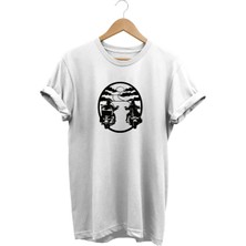  Yol Baskılı Beyaz T-Shirt