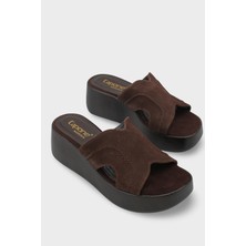 Capone Outfitters Hakiki Deri Süet Dolgu Topuklu Kadın Sandalet