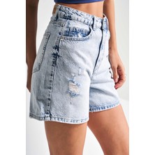 It's Basic Kadın Mavi Renk Diana 12s5-3 Mom Fit Midi Boy Lazer Detaylı Yırtık  %100 Koton Denim Şort