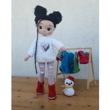 Renkli Ve Kreatif Örgü Oyuncak Bebek