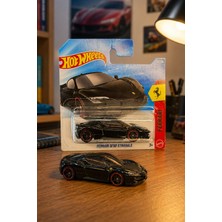 Hot Wheels Ferrari SF90 Stradale - Ferrari Özel Seri Metal Oyuncak Araba