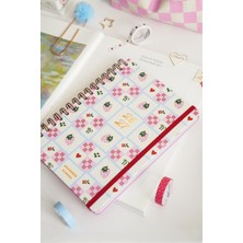 Matt Notebook 2026-2027 A5 Akademik Ajanda Spiralli 15X21 cm - 16 Aylık - Motivasyon Sayfalı Çilek
