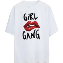  Eğlenceli Hanımefendilere Özel Yeni Sezon Pamuklu Oversize T-Shirt