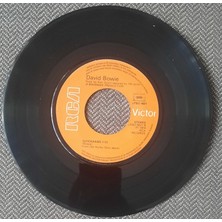 David Bowie - Rock N’ Roll Suicide / Quicksand    (45’lik Plak –dönem Baskı)