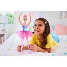 Die Grup Barbıe™ Dreamtopıa Işıltılı Balerin™ Barbie Bebek | Sarışın Balerin Bebek | Sihirli Işık Özelliği HLC25