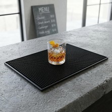 Lüx Bar Matı 43X28 cm Kaymaz Siyah Kauçuk Bar ve Bulaşık Matı - Dayanıklı Dökülme ve Servi