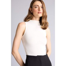 DeFacto Slim Fit Yarım Balıkçı Yaka Ribana Atlet I2230AX26AU