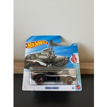 Hot Wheels Rodger Dodger