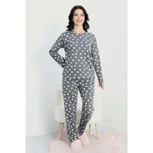 Marvelas Kadın Gri Kalp Desenli %100 Pamuk Pijama Takımı Uzun Kollu Bisiklet Yaka Rahat Kesim Ev Giyim