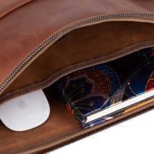 Eco Lounge Leeds 16 Inç MacBook ve Pc Uyumlu, Hakiki Deri, El Yapımı Kılıf, Karamel