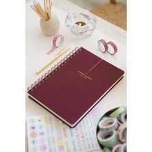 Matt Notebook 2026-2027 A5 Keten Akademik Ajanda Spiralli 15X21 cm - 17 Aylık Bordo
