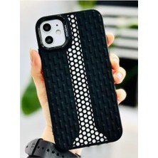 Aesco Iphone 11 ile Uyumlu Elite Class Tasarım Darbe Önleyici Silikon Kılıf